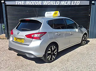 Used 2017 Nissan Pulsar Tekna Silver - Interior and Exterior details 3