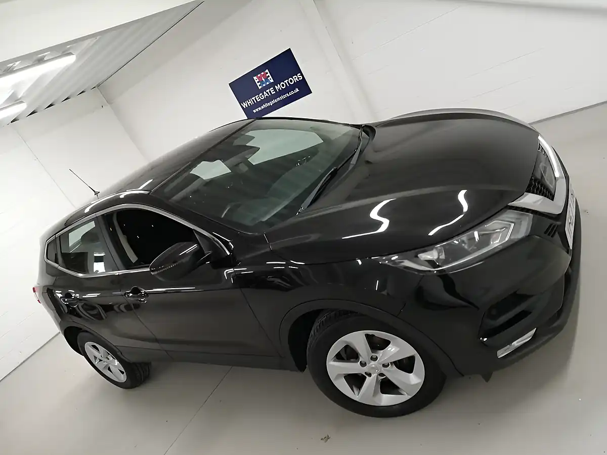 Used 2017 Nissan Qashqai Acenta Black - Interior and Exterior details 10