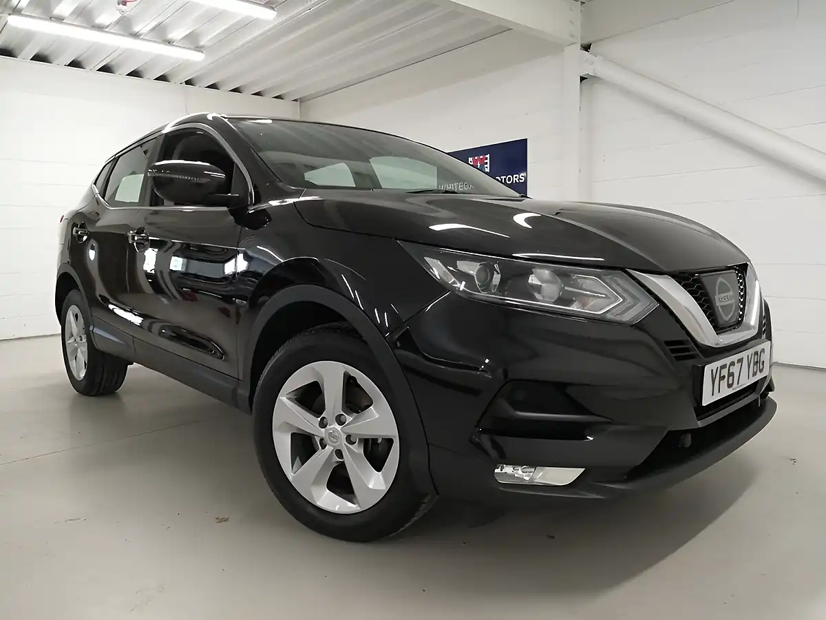 Used 2017 Nissan Qashqai Acenta Black - Interior and Exterior details 12