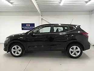 Used 2017 Nissan Qashqai Acenta Black - Interior and Exterior details 5