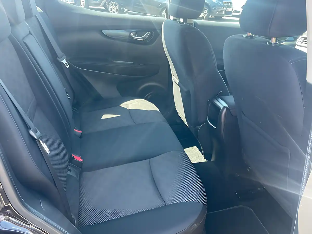 Used 2017 Nissan Qashqai Acenta Black - Interior and Exterior details 13