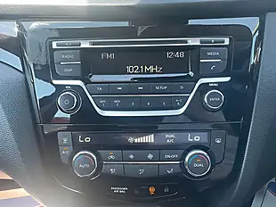Used 2017 Nissan Qashqai Acenta Black - Interior and Exterior details 16