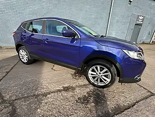 Used 2017 Nissan Qashqai Acenta Blue - Interior and Exterior details 16
