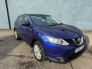 Used 2017 Nissan Qashqai Acenta Blue - Interior and Exterior details 6