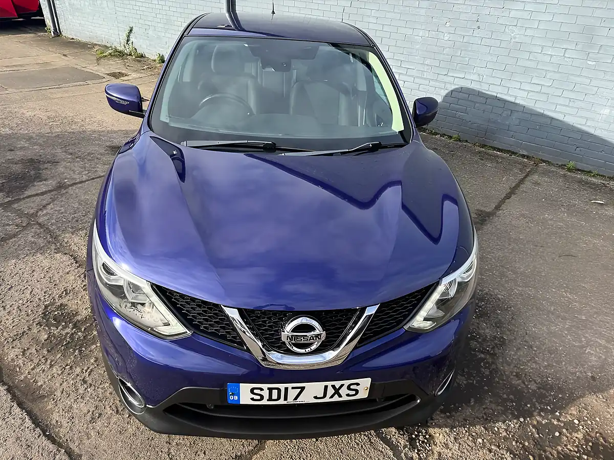 Used 2017 Nissan Qashqai Acenta Blue - Interior and Exterior details 9