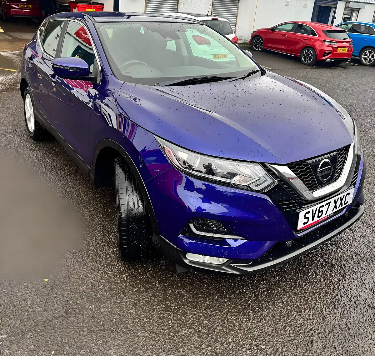 Used 2017 Nissan Qashqai Acenta Blue - Interior and Exterior details 5