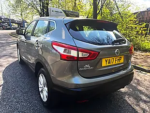 Used 2017 Nissan Qashqai Acenta Grey - Interior and Exterior details 9