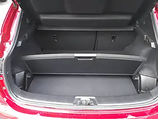 Used 2017 Nissan Qashqai Acenta Red - Interior and Exterior details 18