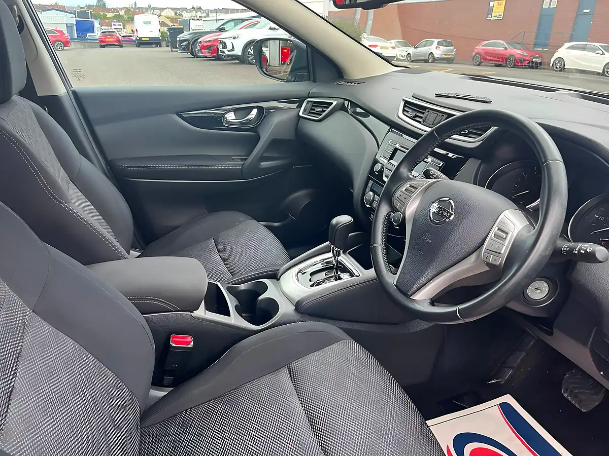 Used 2017 Nissan Qashqai Acenta Xtron Grey - Interior and Exterior details 10
