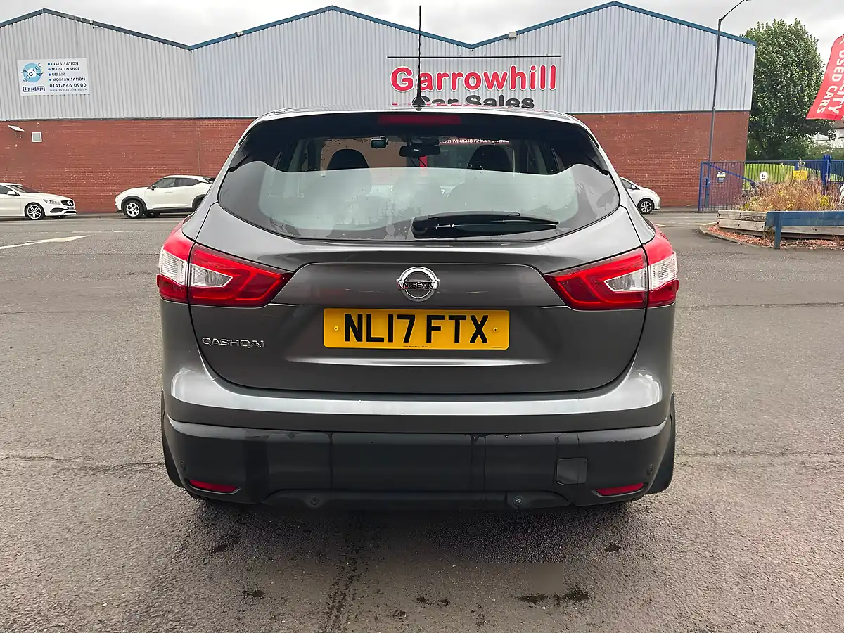 Used 2017 Nissan Qashqai Acenta Xtron Grey - Interior and Exterior details 6