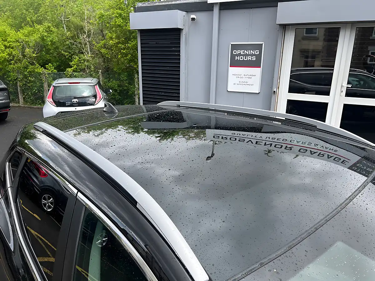 Used 2017 Nissan Qashqai N-Connecta Black - Interior and Exterior details 10
