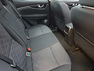 Used 2017 Nissan Qashqai N-Connecta Black - Interior and Exterior details 19