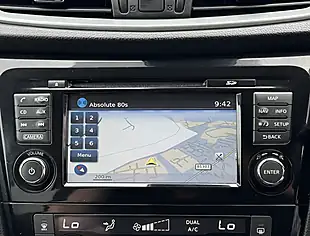 Used 2017 Nissan Qashqai N-Connecta Black - Interior and Exterior details 17