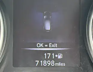 Used 2017 Nissan Qashqai N-Connecta Black - Interior and Exterior details 19