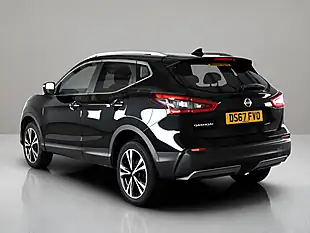 Used 2017 Nissan Qashqai N-Connecta Black - Interior and Exterior details 3
