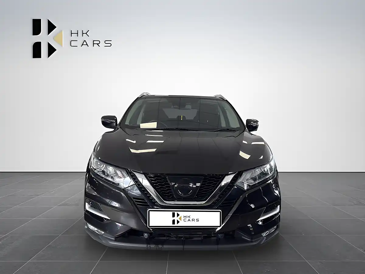 Used 2017 Nissan Qashqai N-Connecta Black - Interior and Exterior details 8