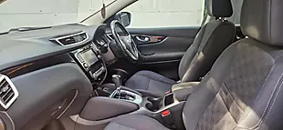 Used 2017 Nissan Qashqai N-Connecta Black - Interior and Exterior details 15