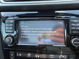 Used 2017 Nissan Qashqai N-Connecta Black - Interior and Exterior details 16