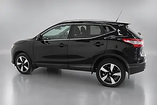 Used 2017 Nissan Qashqai N-Connecta Black - Interior and Exterior details 7