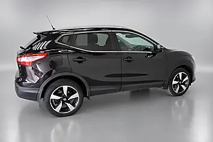 Used 2017 Nissan Qashqai N-Connecta Black - Interior and Exterior details 8