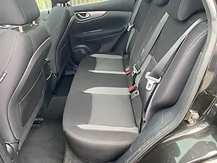 Used 2017 Nissan Qashqai N-Connecta Black - Interior and Exterior details 18