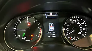 Used 2017 Nissan Qashqai N-Connecta Black - Interior and Exterior details 10