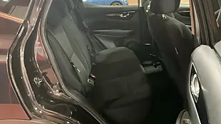 Used 2017 Nissan Qashqai N-Connecta Black - Interior and Exterior details 8
