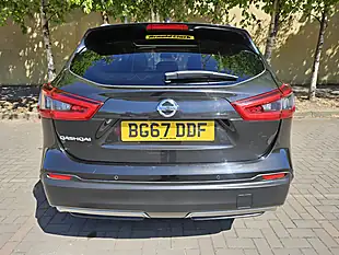 Used 2017 Nissan Qashqai N-Connecta Black - Interior and Exterior details 10