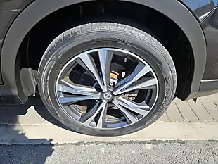 Used 2017 Nissan Qashqai N-Connecta Black - Interior and Exterior details 18