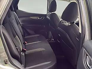 Used 2017 Nissan Qashqai N-Connecta Blade Silver - Interior and Exterior details 13
