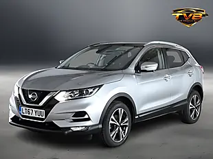 Used 2017 Nissan Qashqai N-Connecta Blade Silver - Interior and Exterior details 3