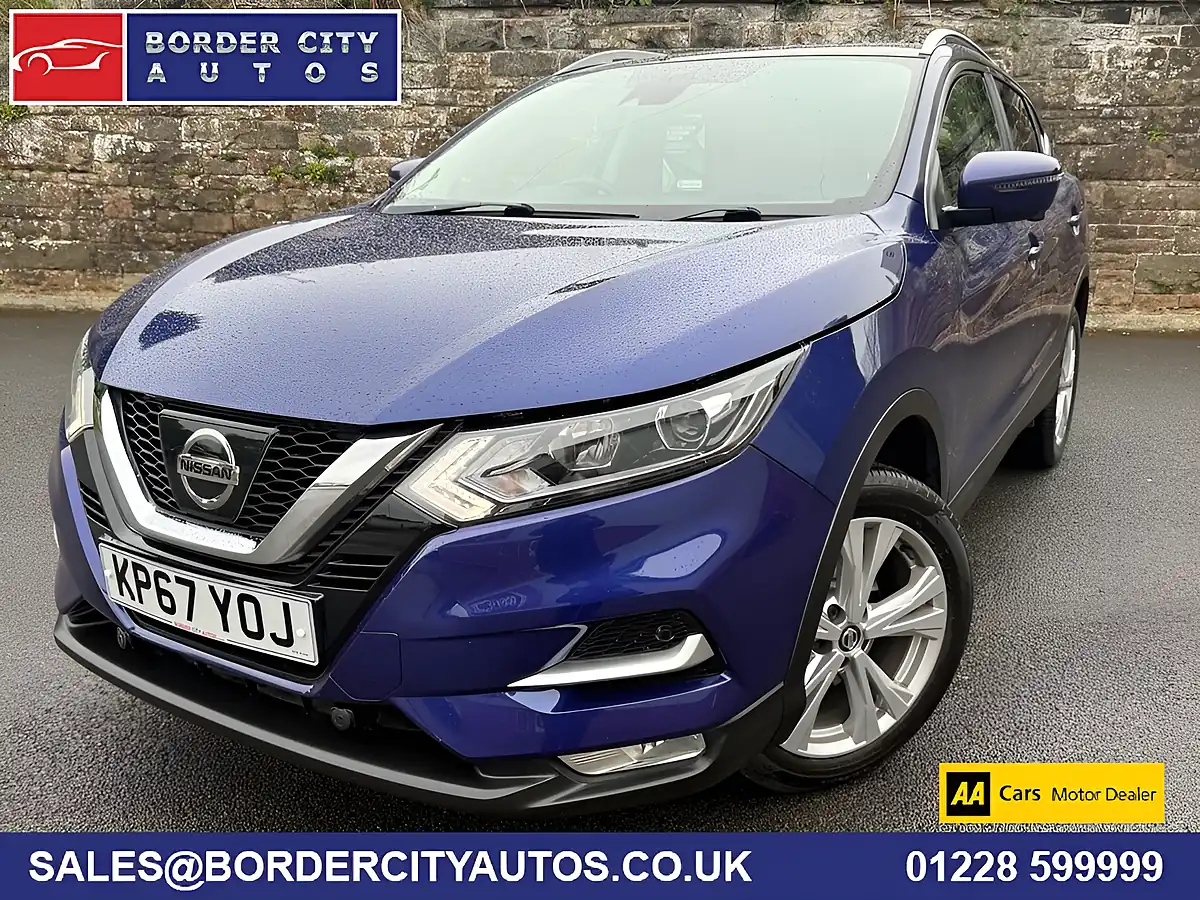 Used 2017 Nissan Qashqai N-Connecta Blue - Front View
