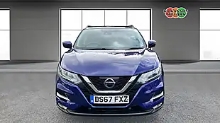 Used 2017 Nissan Qashqai N-Connecta Blue - Interior and Exterior details 4
