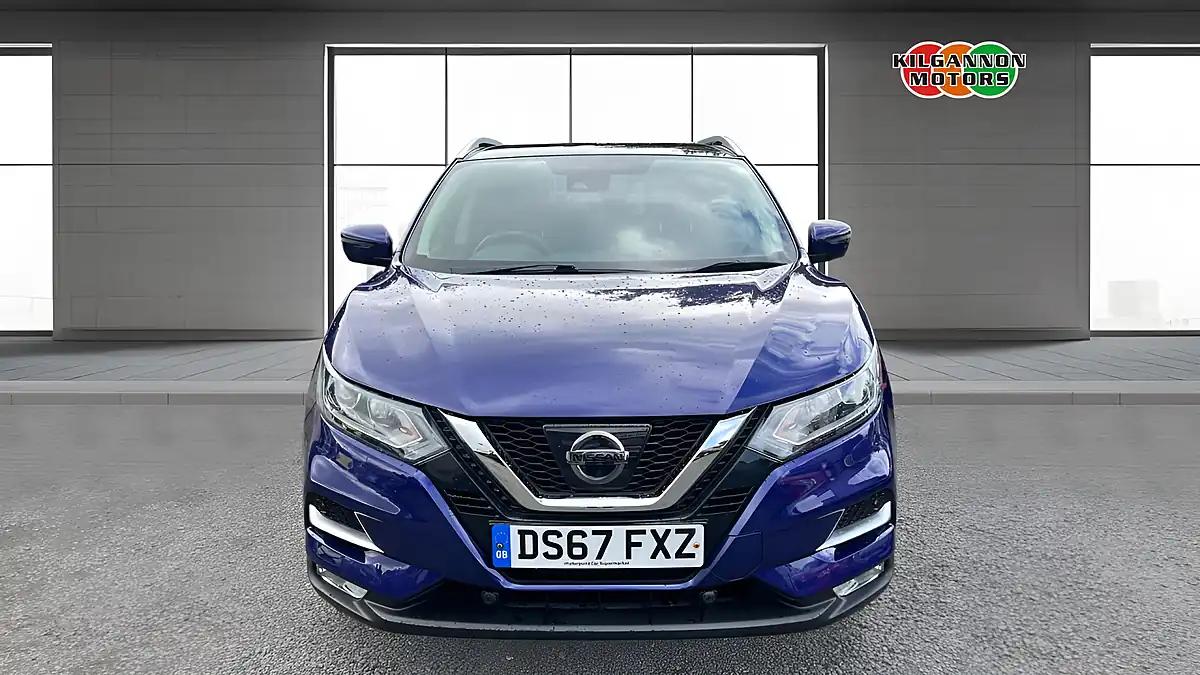 Used 2017 Nissan Qashqai N-Connecta Blue - Interior and Exterior details 4