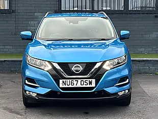Used 2017 Nissan Qashqai N-Connecta Blue - Interior and Exterior details 7