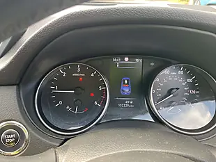 Used 2017 Nissan Qashqai N-Connecta Blue - Interior and Exterior details 12