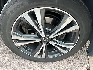 Used 2017 Nissan Qashqai N-Connecta Blue - Interior and Exterior details 7