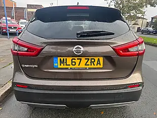 Used 2017 Nissan Qashqai N-Connecta Bronze - Interior and Exterior details 3