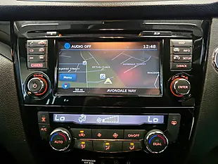 Used 2017 Nissan Qashqai N-Connecta Grey/Grey - Interior and Exterior details 13