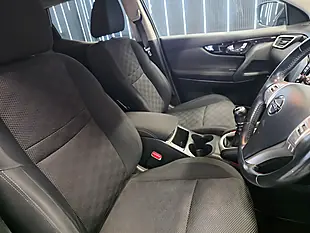 Used 2017 Nissan Qashqai N-Connecta Grey/Grey - Interior and Exterior details 19