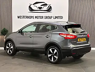 Used 2017 Nissan Qashqai N-Connecta Grey - Interior and Exterior details 10