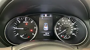 Used 2017 Nissan Qashqai N-Connecta Grey - Interior and Exterior details 9