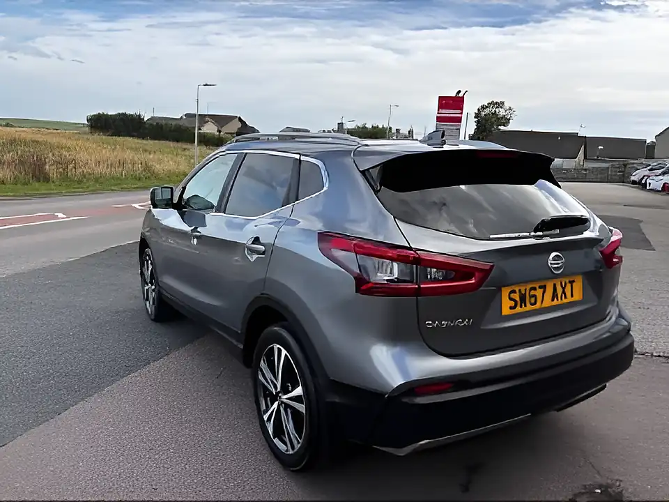 Used 2017 Nissan Qashqai N-Connecta Grey - Interior and Exterior details 2