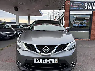 Used 2017 Nissan Qashqai N-Connecta Grey - Interior and Exterior details 3