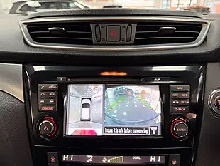 Used 2017 Nissan Qashqai N-Connecta Grey - Interior and Exterior details 17