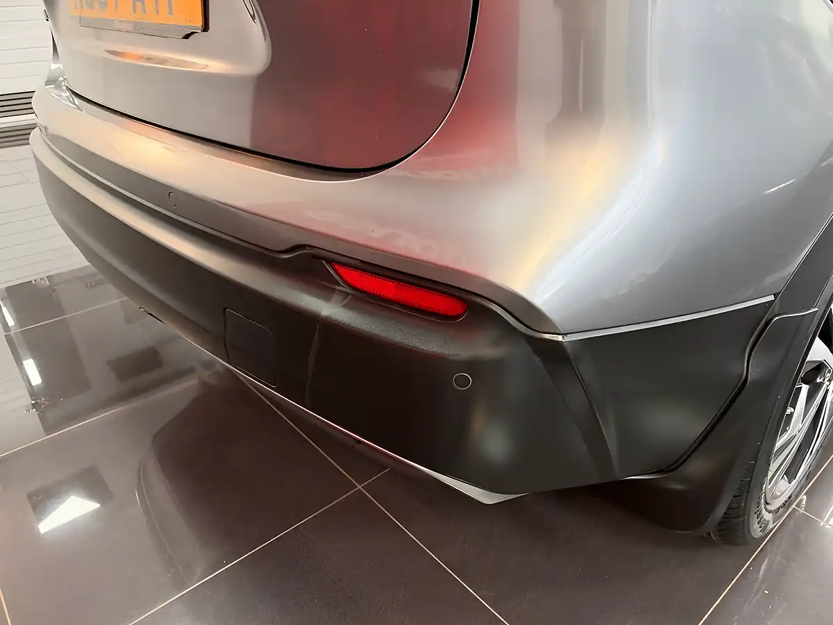 Used 2017 Nissan Qashqai N-Connecta Grey - Interior and Exterior details 9