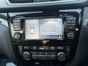 Used 2017 Nissan Qashqai N-Connecta Gun Metallic - Interior and Exterior details 18