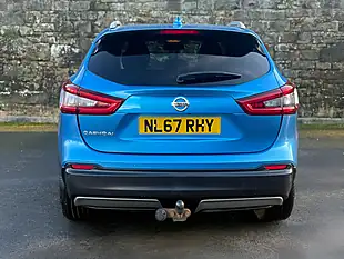 Used 2017 Nissan Qashqai N-Connecta Ink Blue - Interior and Exterior details 7