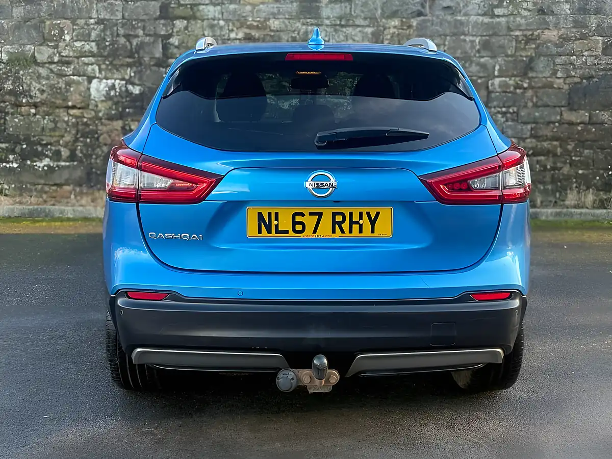 Used 2017 Nissan Qashqai N-Connecta Ink Blue - Interior and Exterior details 7