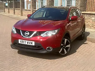 Used 2017 Nissan Qashqai N-Connecta Red - Interior and Exterior details 2